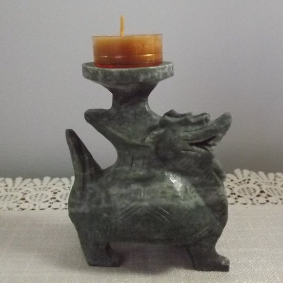 Vintage Chinese Carved Soapstone Dragonlike Figure - Picture 7 of 10